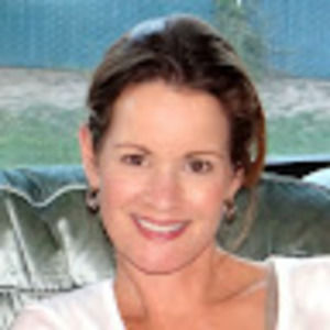 Meet your Posher, Holly